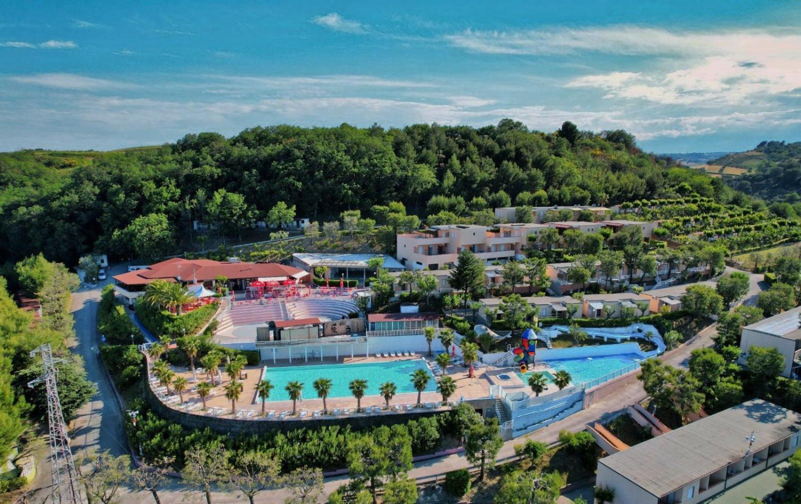 Centro Vacanze Mirage Torre di Palme Buitenkant foto